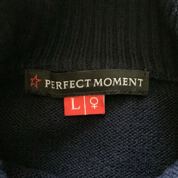Perfect Moment Ride ski sweater in navy sz L in excellent condition - Picture 8 of 8
